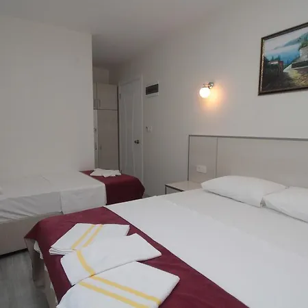 Otel Kaplan Butik Çeşme