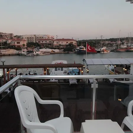 Otel Kaplan Butik Çeşme