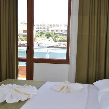 Kaplan Butik Çeşme
